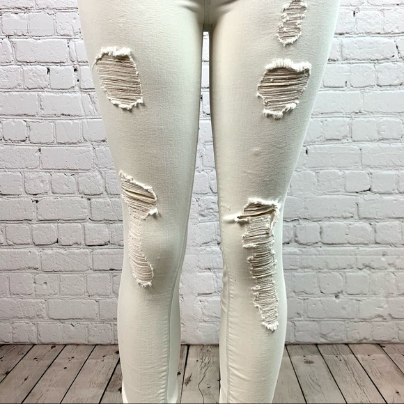 Bullhead High Rise Skinniest Destroyed Jeans 5 - Picture 6 of 16